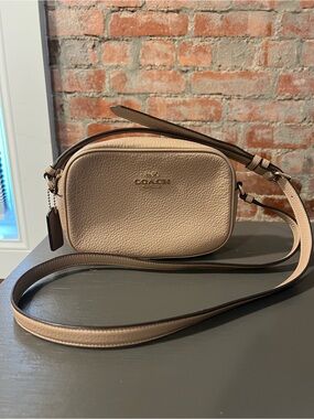 COACH Pebbled Leather Camera Bag in Blush